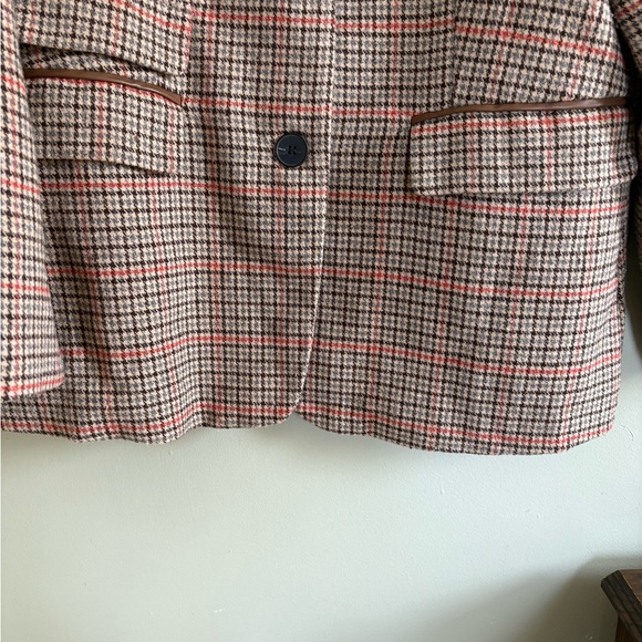 Ebossy Brown Plaid Tailored Blazer with Elbow Patches - Picture 7 of 12